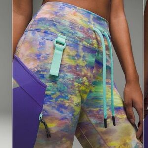 Lululemon Cargo Super-High-Rise Hiking Tight 25"
Altered Nature Multi